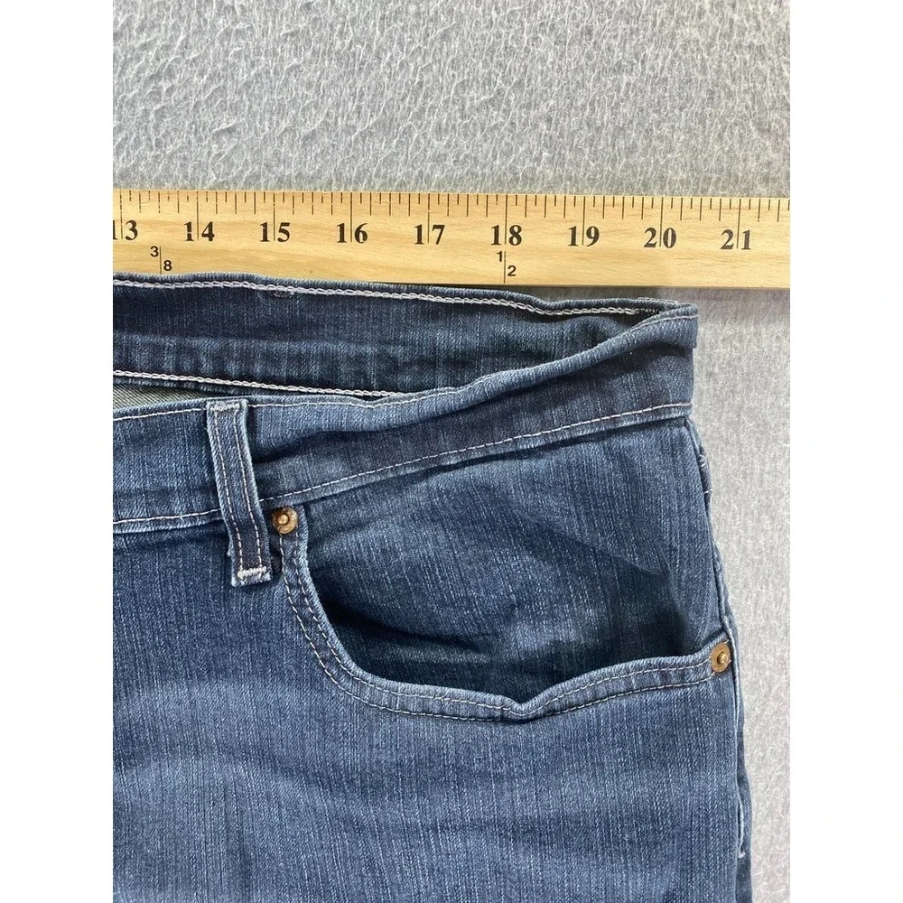 Levis please be